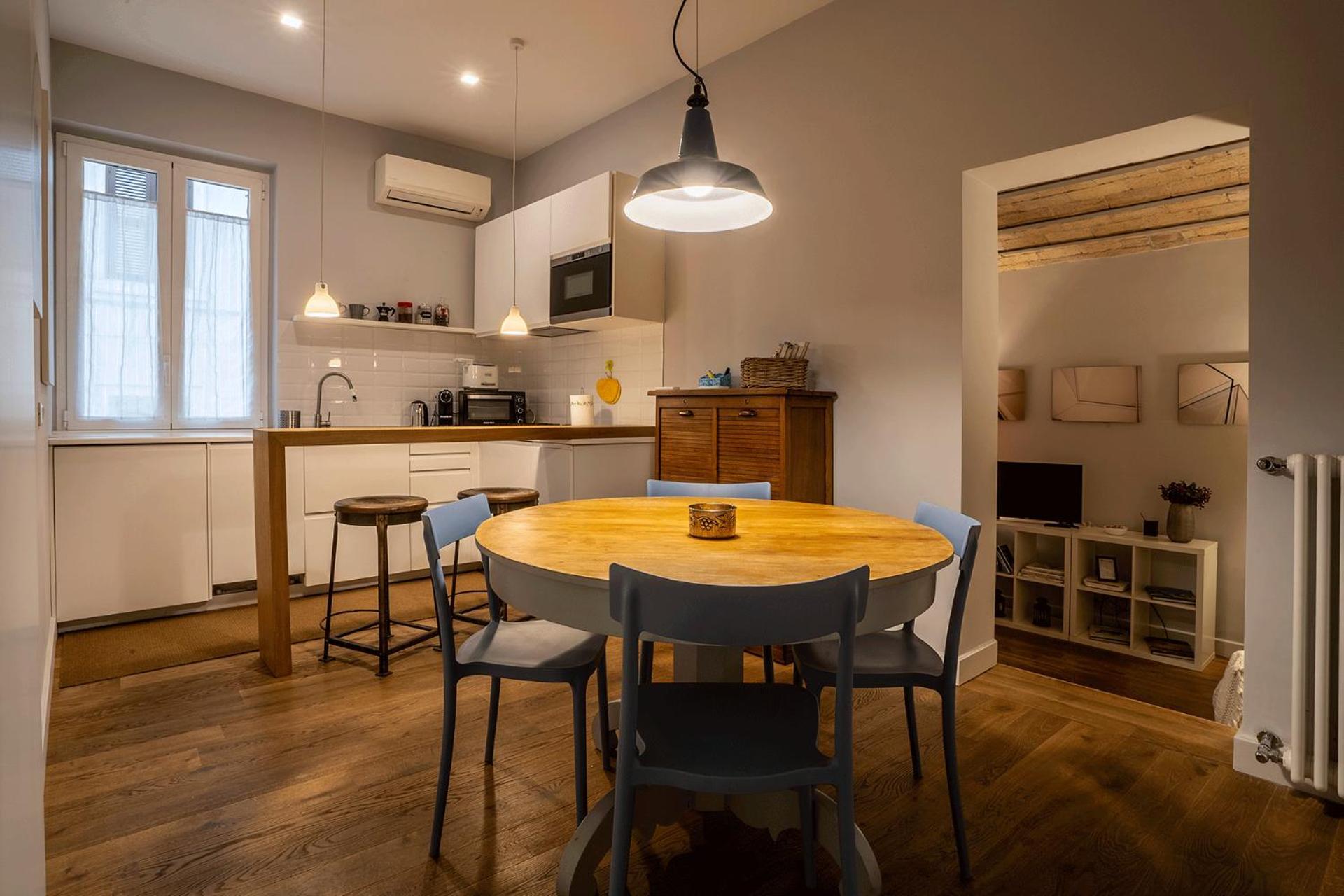 Fotofever Apt, Two Bedrooms With Air Conditioned In Elegant Shopping Area, Close To Vatican Lägenhet
